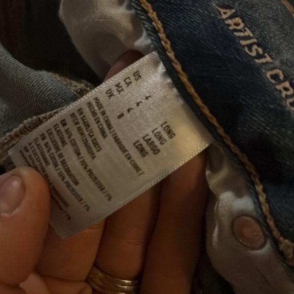 Size 4 long American eagle Jeans 👖 with holes! - Picture 5 of 5